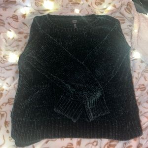 Jones New York green sweater